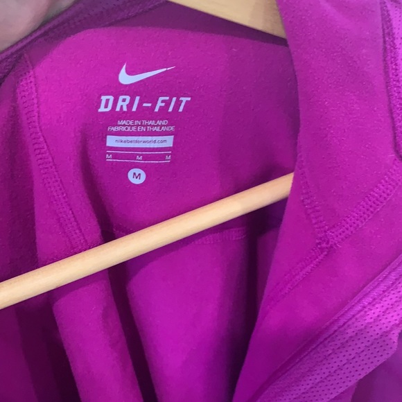 DryFit running long sleeve - Picture 3 of 5